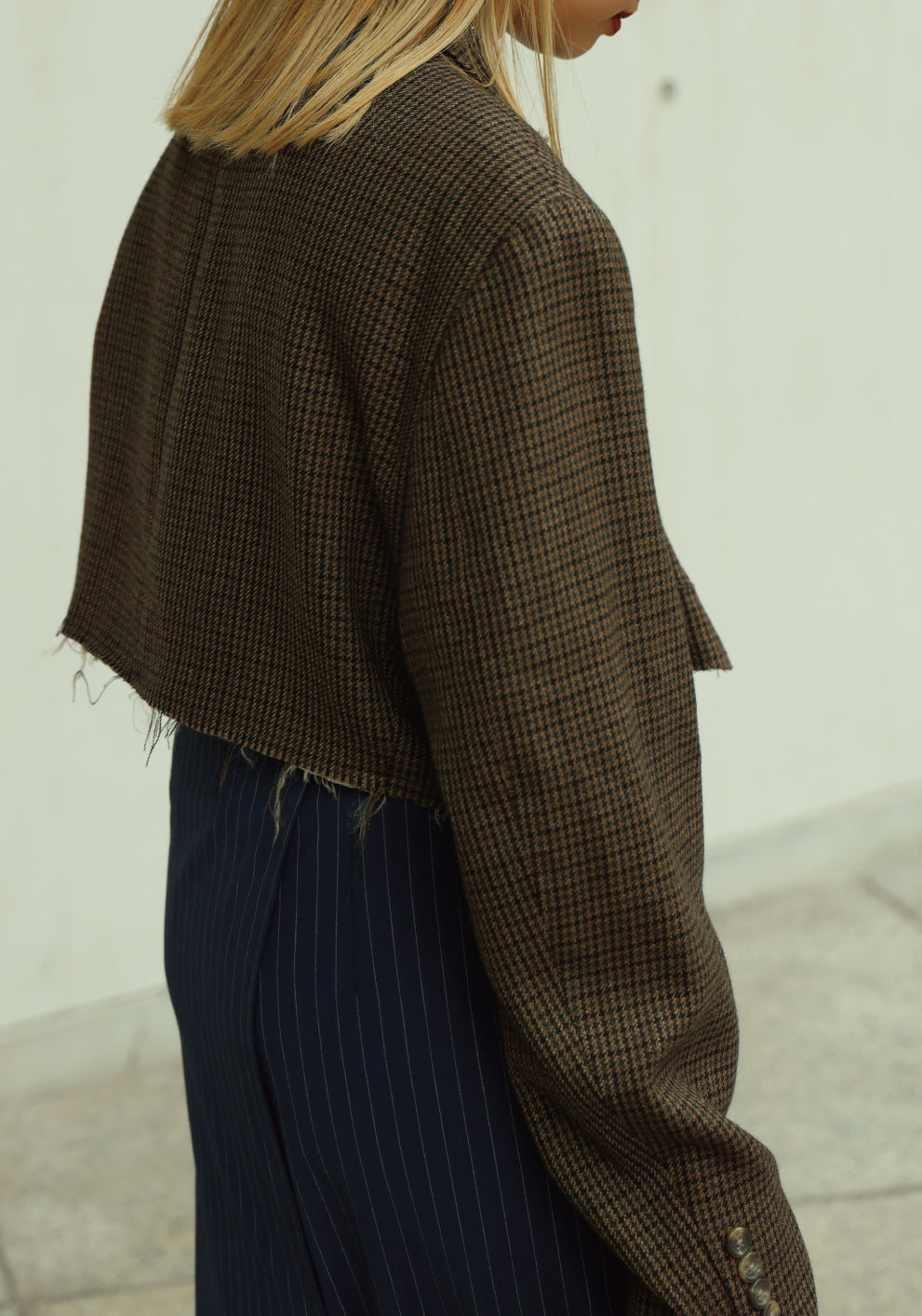 BIG SHOULDER SHORT JACKET -color "B"