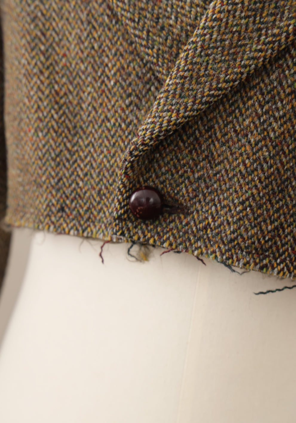 BIG SHOULDER SHORT JACKET - color "A"