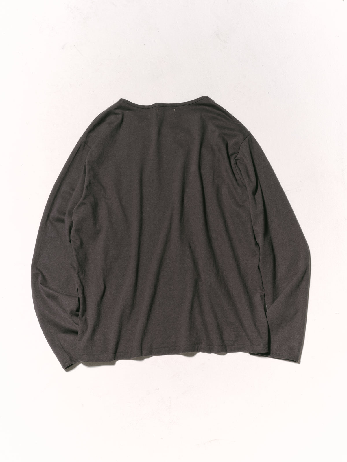 10/9 19:00 release ALAN LONG SLEEVE TEE