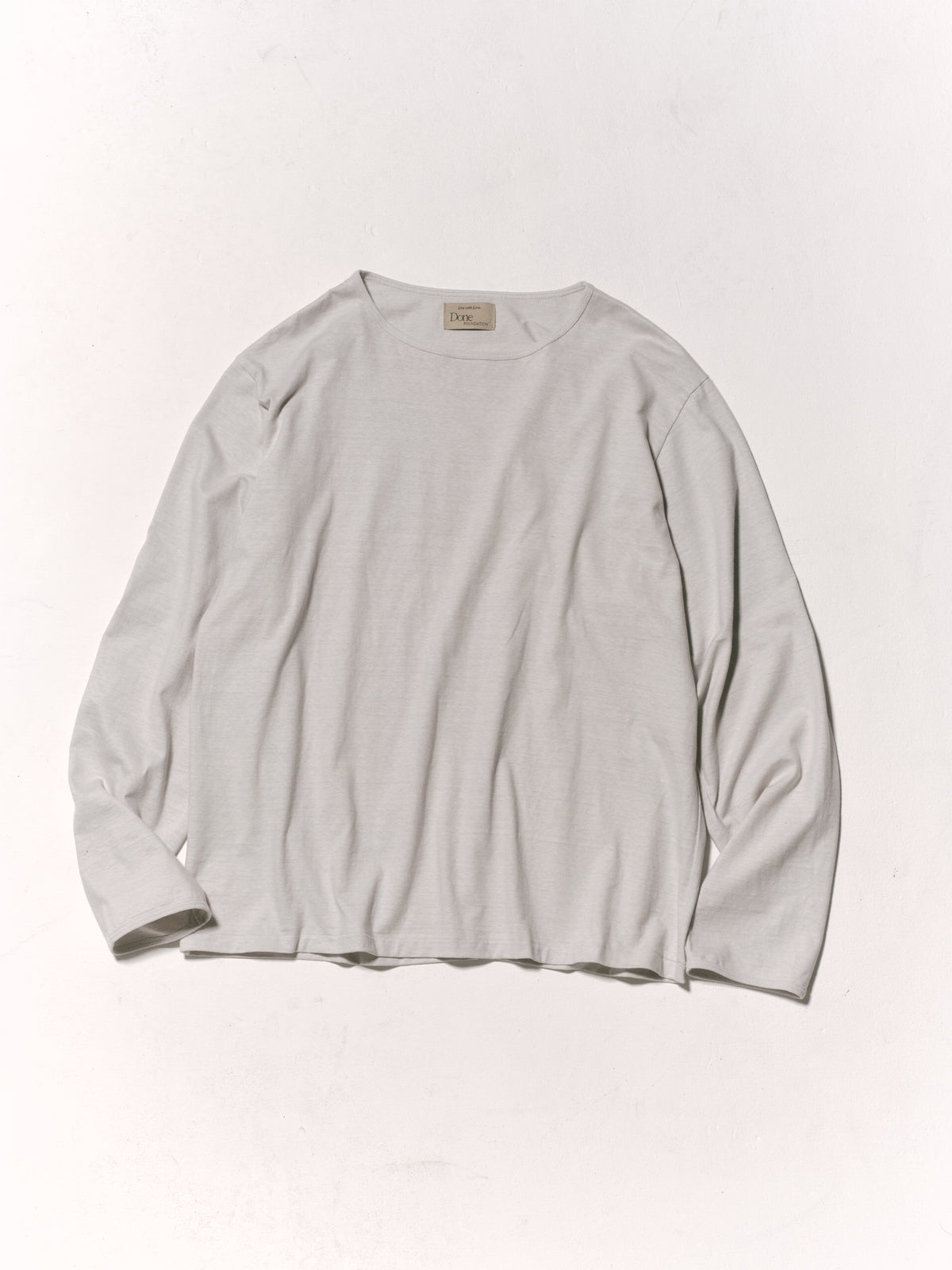 10/9 19:00 release ALAN LONG SLEEVE TEE